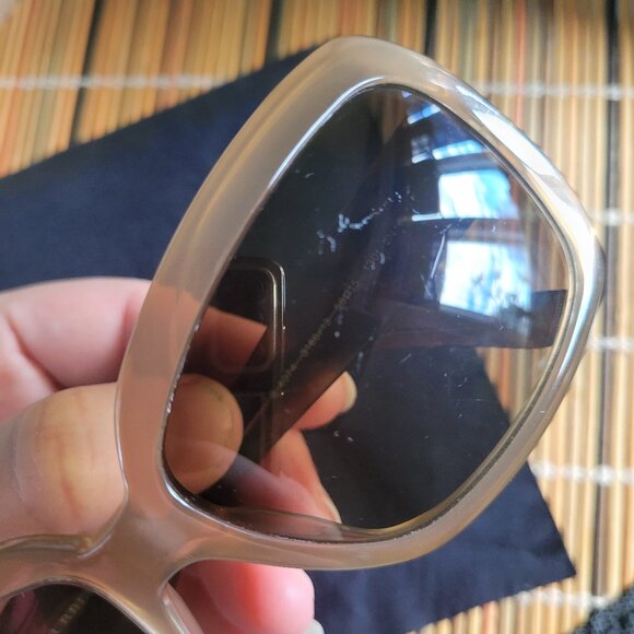 Burberry Sunglasses Tan Nova Check - Picture 2 of 11